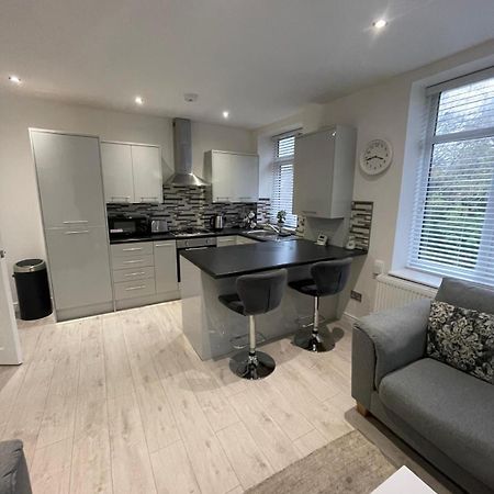 Spacious 2 Bedroom Apartment Liverpool Exteriér fotografie