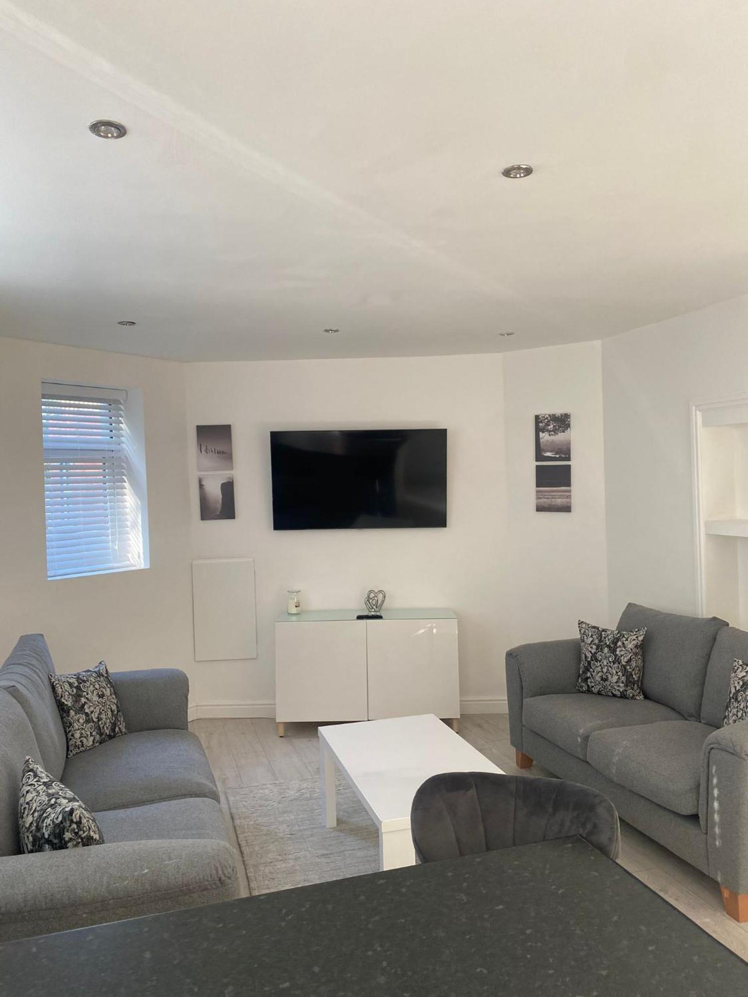 Spacious 2 Bedroom Apartment Liverpool Exteriér fotografie